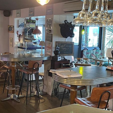 La Table De Jeanne Hotell Erquy Eksteriør bilde