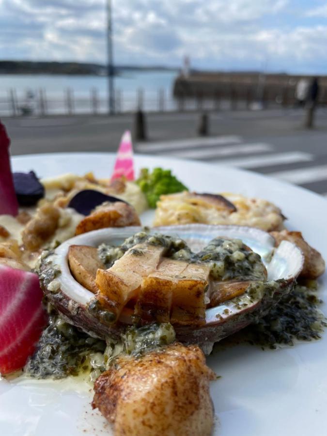 La Table De Jeanne Hotell Erquy Eksteriør bilde